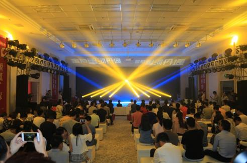 項(xiàng)目營銷中心盛大綻放譜寫高鐵北站新傳奇